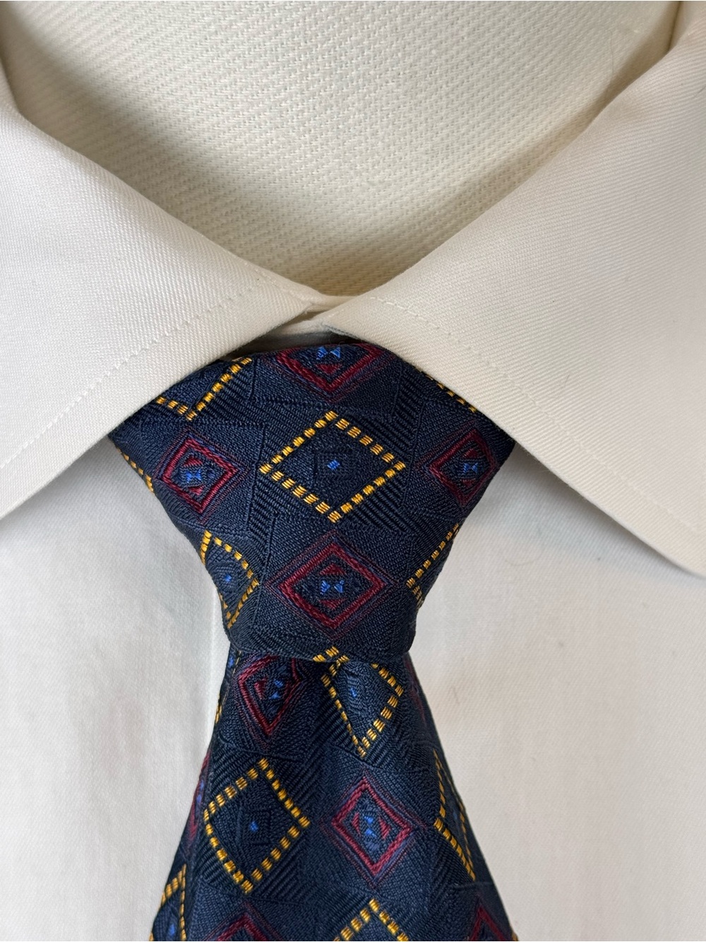 Mark Shale Men’s Necktie Navy Geometric Silk Tie Red & Gold Accents Jacquard